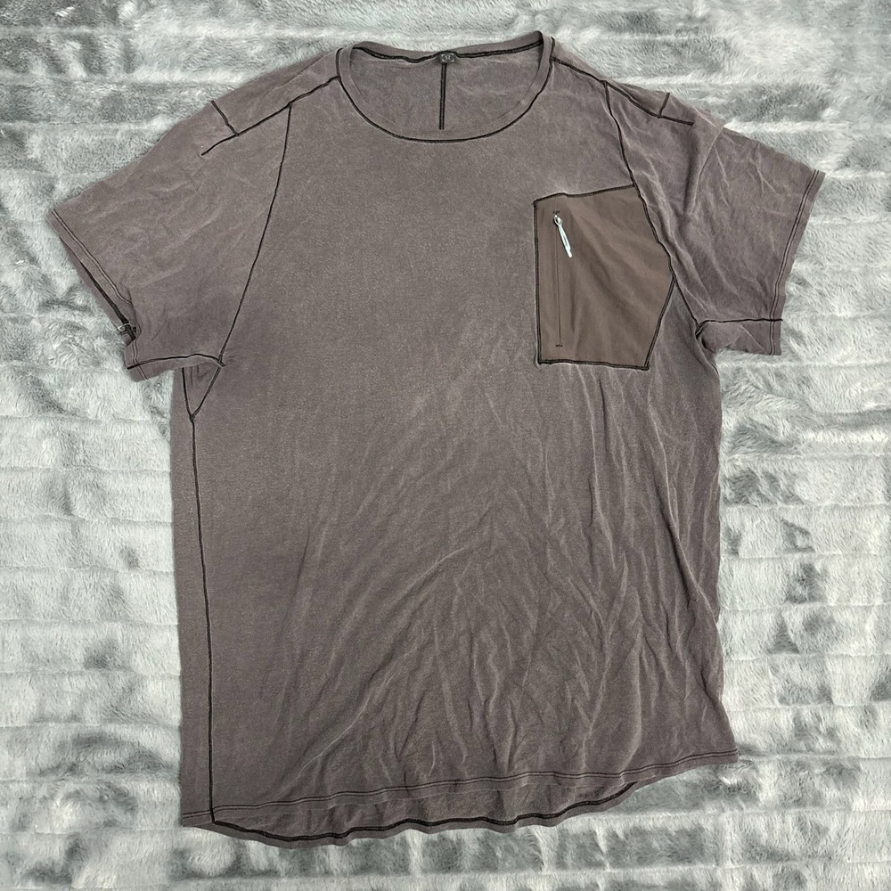 Lululemon Tencel Linen Blend Zipper Pocket T-Shirt Dark Purple Mens Medium